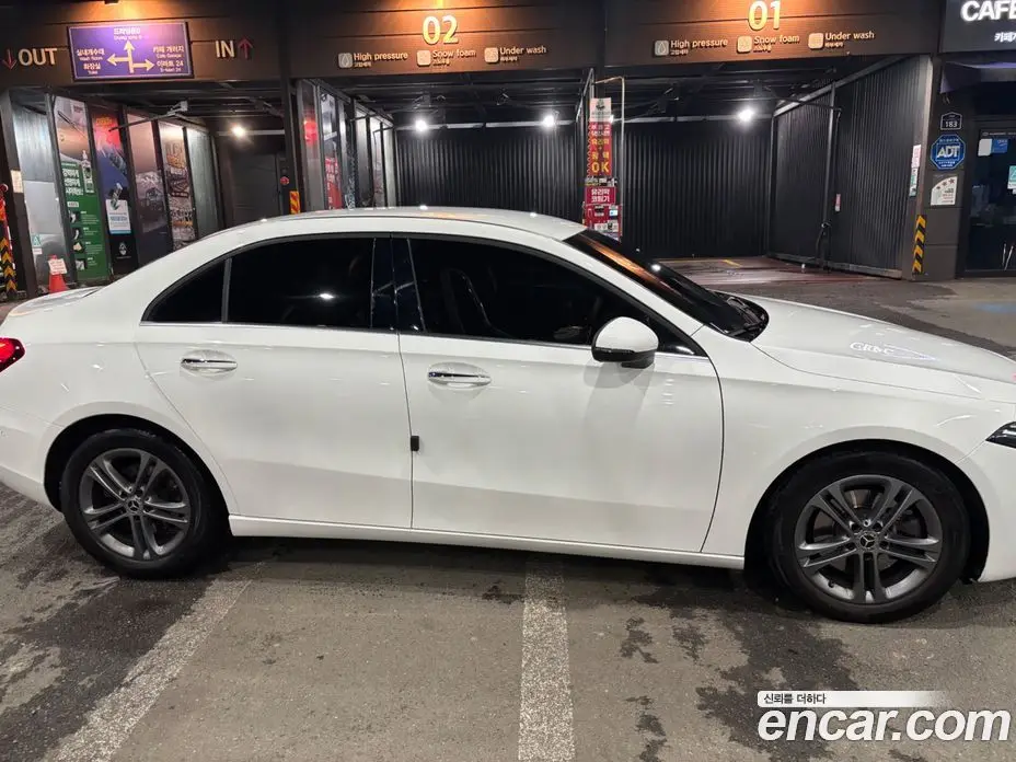 Mercedes-Benz A-Class 2020 2.0 автомат (гидро), фото 4