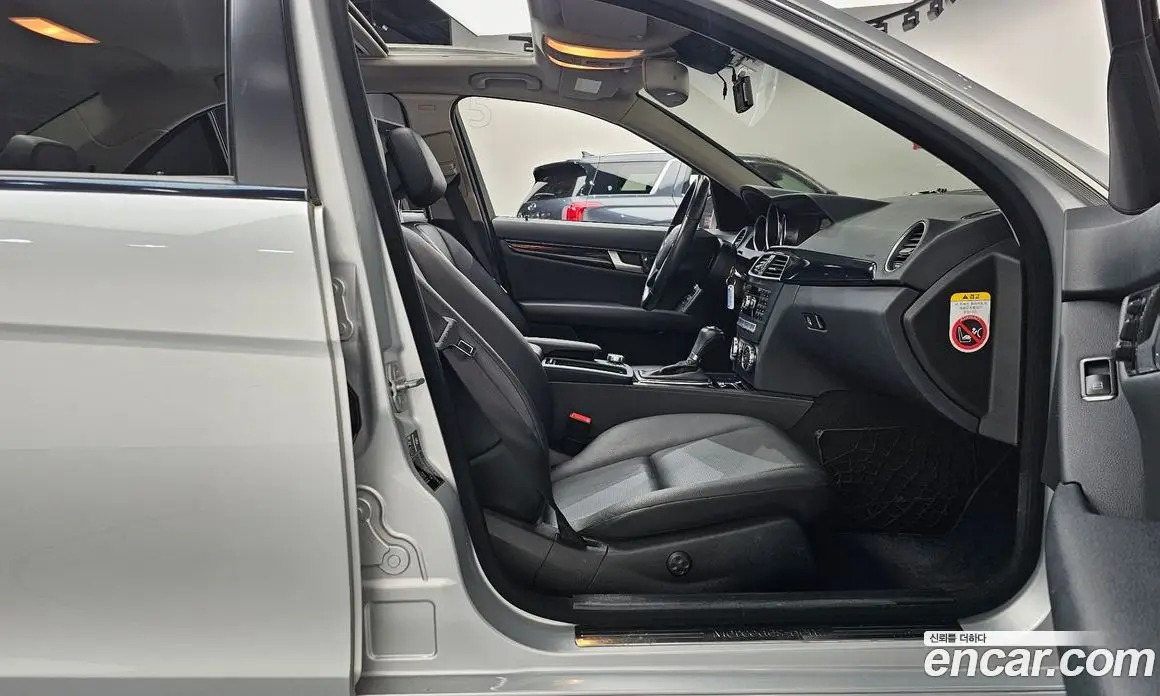 Mercedes-Benz C-Class 2012 1.8 автомат (гидро), фото 11