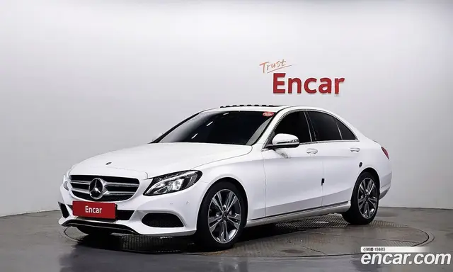 Mercedes-Benz C-Class, 2018, 113 230 км