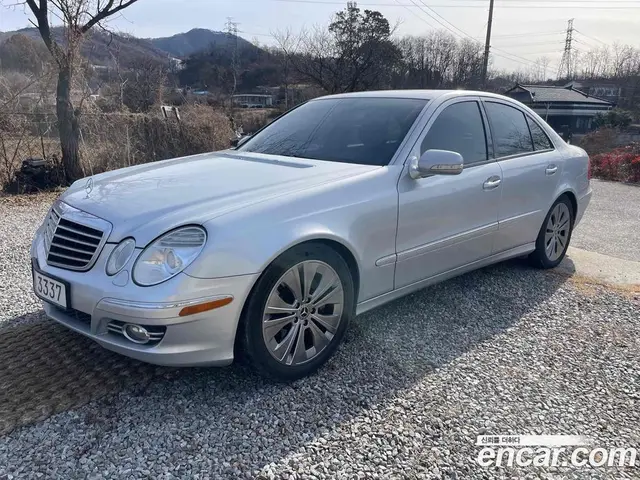 Mercedes-Benz E-Class 2007 3.5 автомат (гидро), миниатюра 2
