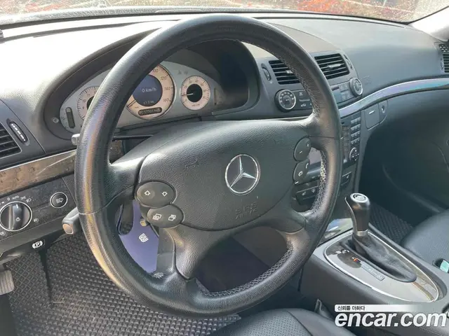 Mercedes-Benz E-Class 2007 3.5 автомат (гидро), миниатюра 12
