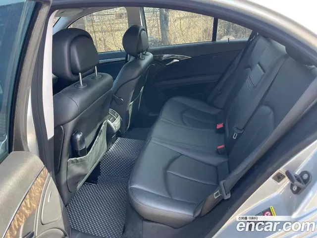 Mercedes-Benz E-Class 2007 3.5 автомат (гидро), миниатюра 10