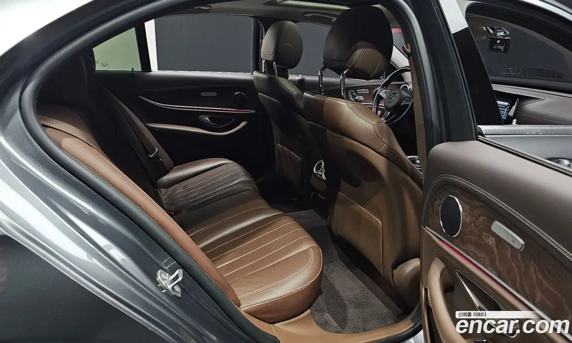 Mercedes-Benz E-Class 2016 1.9 автомат (гидро), фото 15