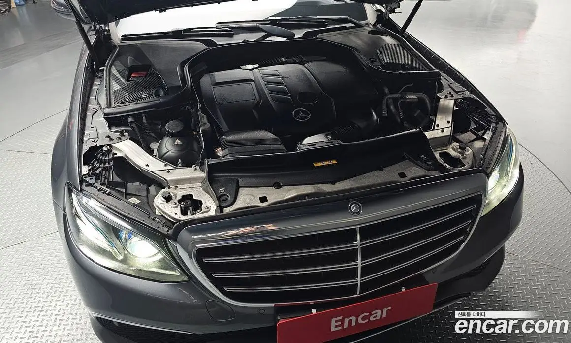 Mercedes-Benz E-Class 2016 1.9 автомат (гидро), фото 5