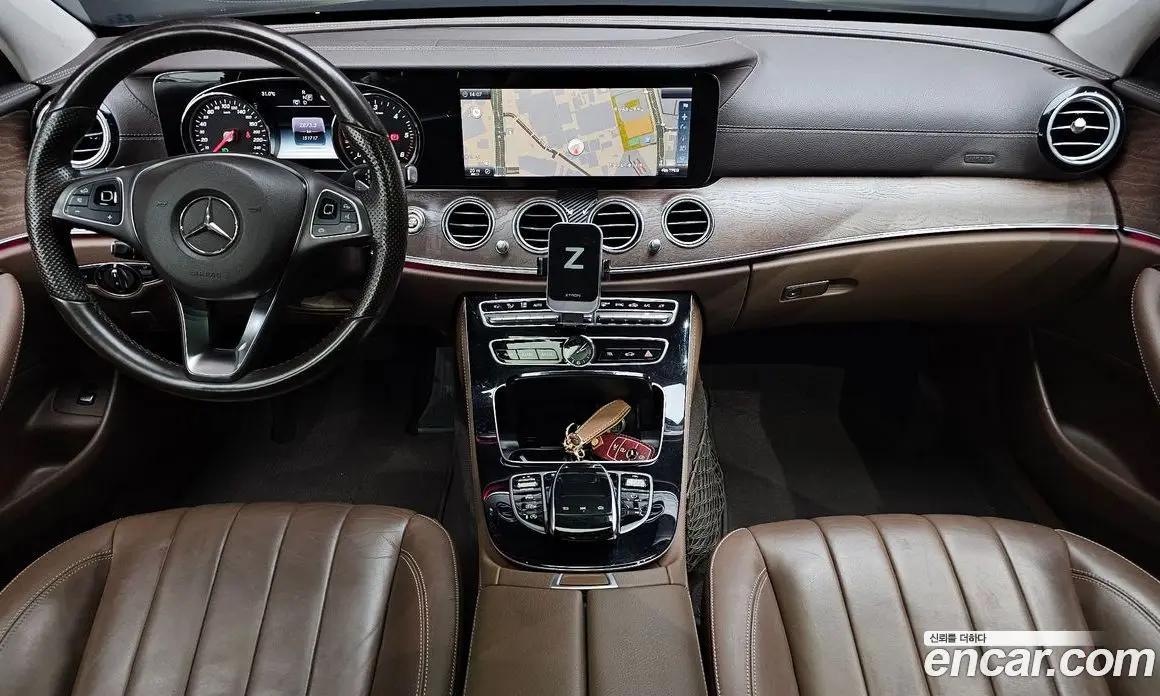 Mercedes-Benz E-Class 2016 1.9 автомат (гидро), фото 9