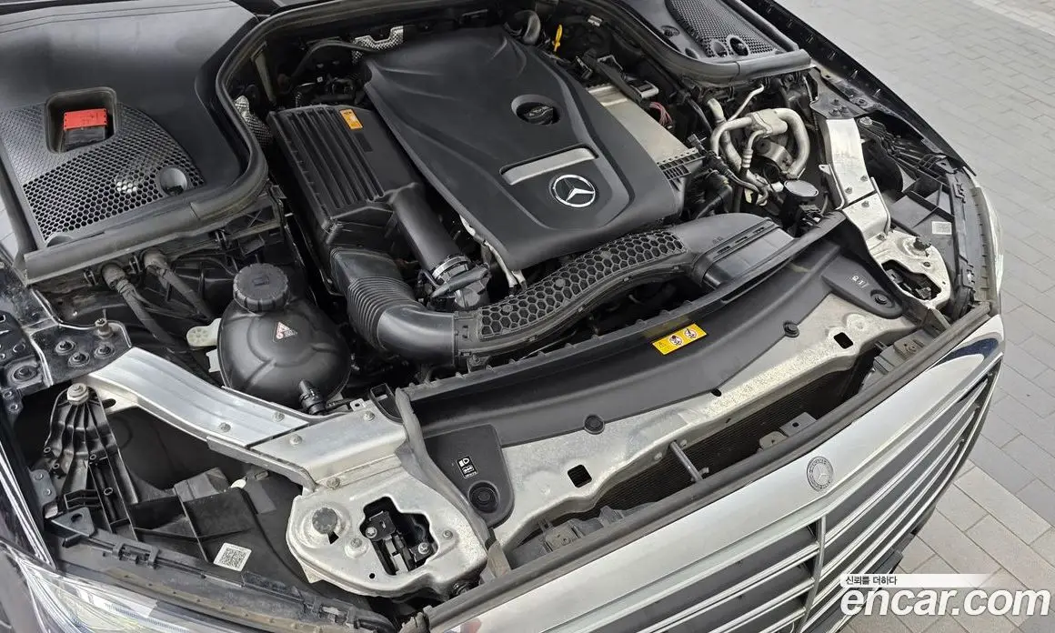 Mercedes-Benz E-Class 2017 2.0 автомат (гидро), фото 6