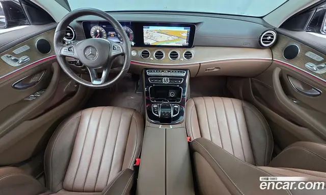 Mercedes-Benz E-Class 2017 2.0 автомат (гидро), миниатюра 7