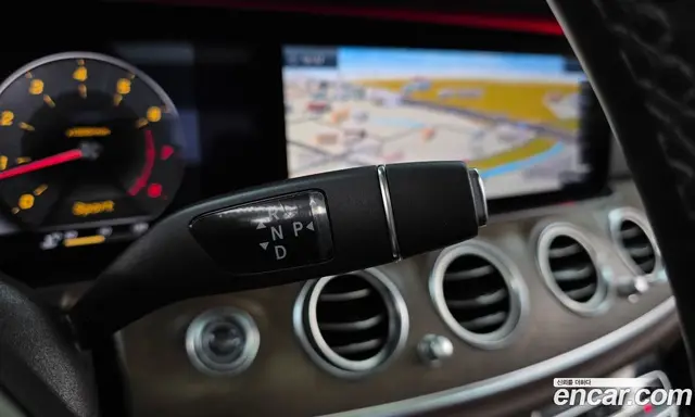 Mercedes-Benz E-Class 2017 2.0 автомат (гидро), миниатюра 9