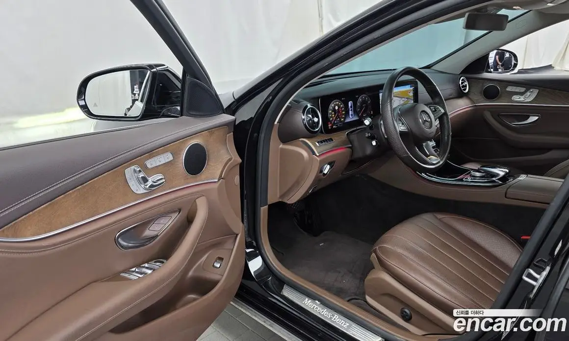 Mercedes-Benz E-Class 2017 2.0 автомат (гидро), фото 10