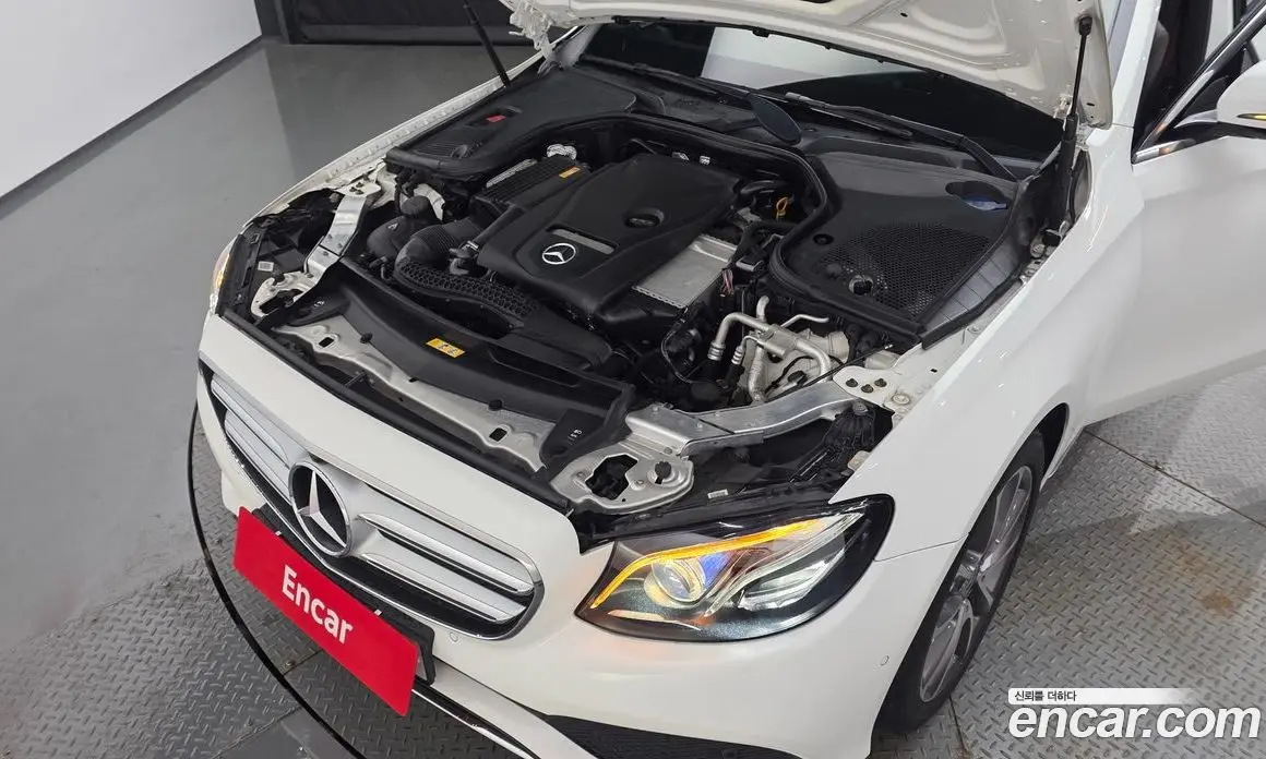 Mercedes-Benz E-Class 2018 2.0 автомат (гидро), фото 6
