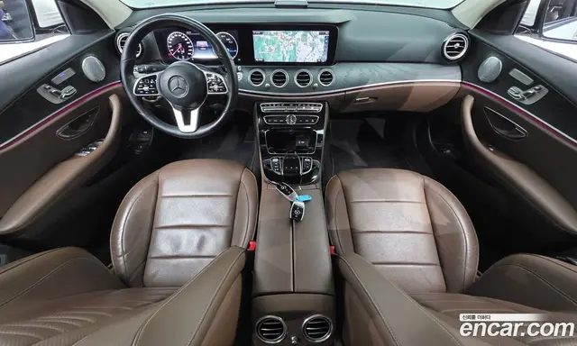 Mercedes-Benz E-Class 2018 2.0 автомат (гидро), миниатюра 10