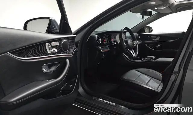 Mercedes-Benz E-Class 2019 1.9 автомат (гидро), миниатюра 12