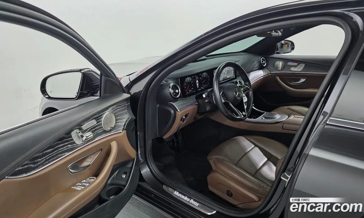 Mercedes-Benz E-Class 2022 2.0 автомат (гидро), фото 13