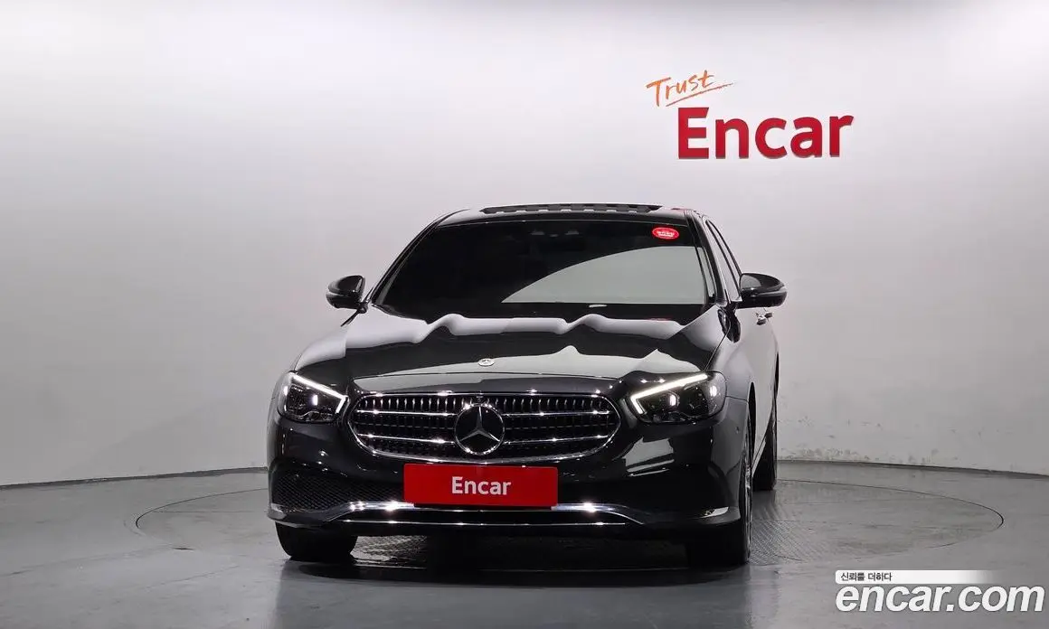 Mercedes-Benz E-Class 2022 2.0 автомат (гидро), фото 3