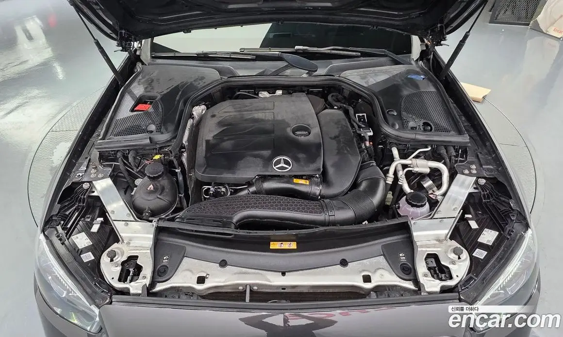 Mercedes-Benz E-Class 2022 2.0 автомат (гидро), фото 6