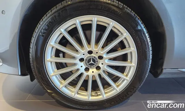 Mercedes-Benz E-Class 2023 2.0 автомат (гидро), миниатюра 5 Mercedes-Benz E-Class 2023 2.0 автомат (гидро), миниатюра 5
