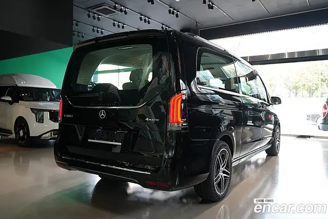Mercedes-Benz V-Class 2025 1.9 автомат (гидро), миниатюра 2