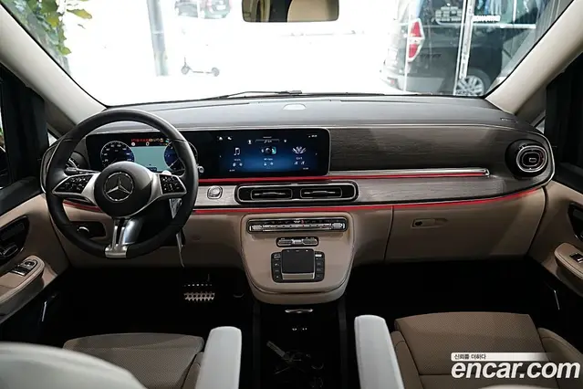 Mercedes-Benz V-Class 2025 1.9 автомат (гидро), миниатюра 12