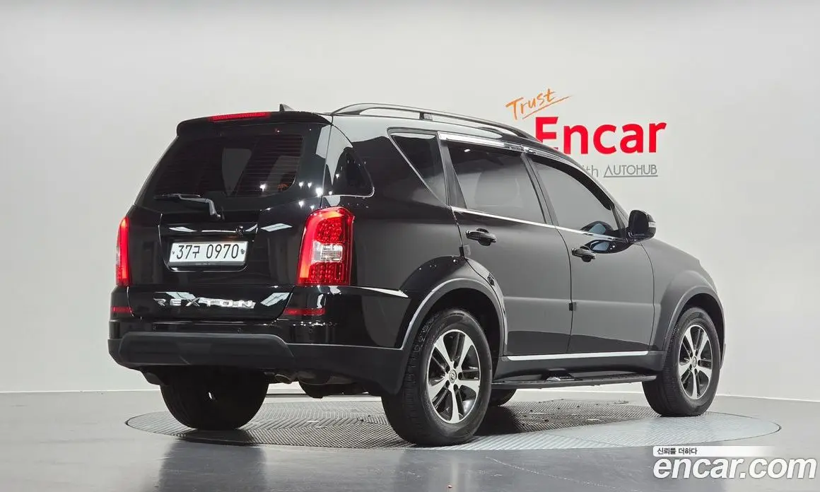 SsangYong Rexton 2016 2.2 автомат (гидро), фото 1 SsangYong Rexton 2016 2.2 автомат (гидро), фото 1