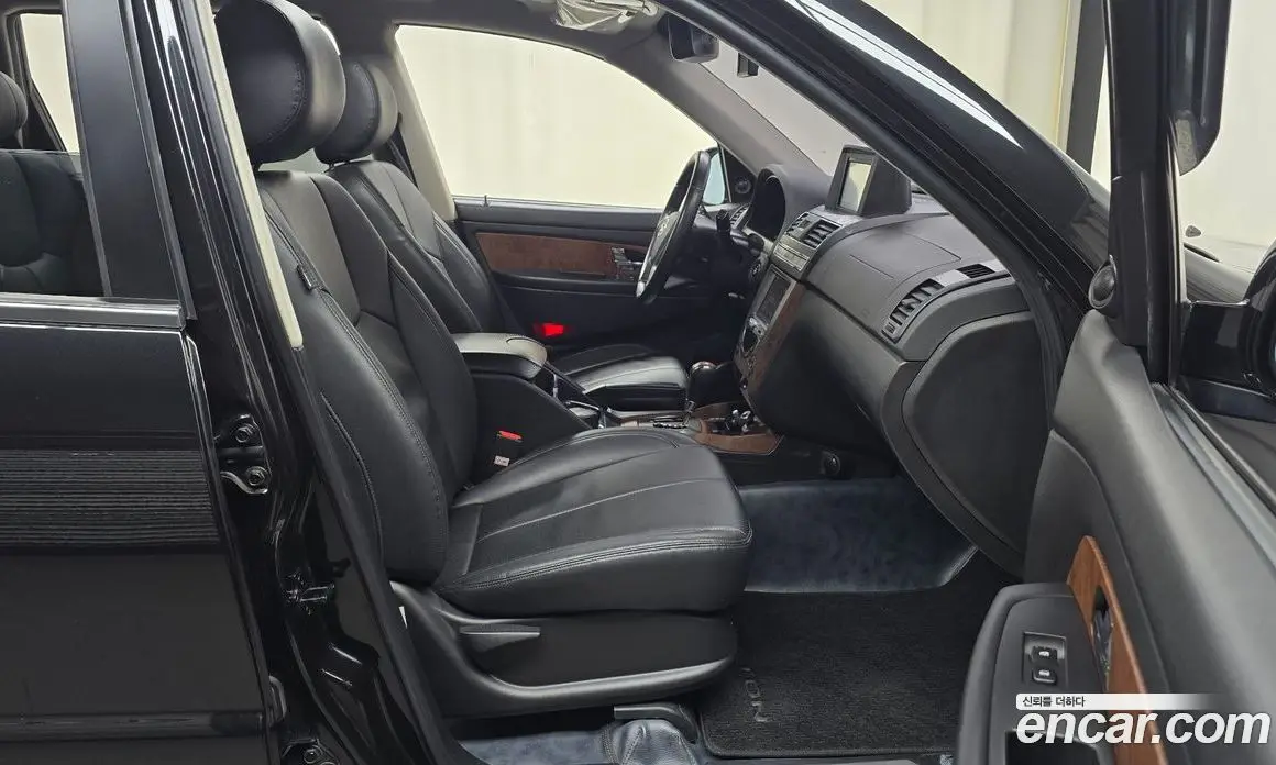 SsangYong Rexton 2016 2.2 автомат (гидро), фото 15 SsangYong Rexton 2016 2.2 автомат (гидро), фото 15