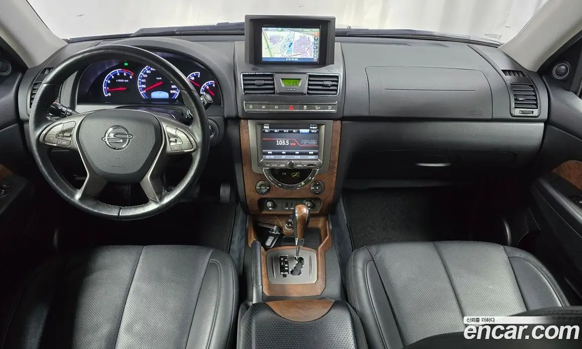 SsangYong Rexton 2016 2.2 автомат (гидро), фото 9 SsangYong Rexton 2016 2.2 автомат (гидро), фото 9