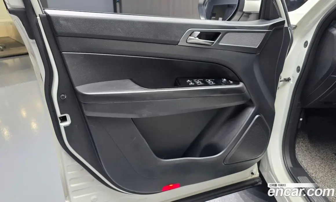 SsangYong Rexton 2023 2.2 автомат (гидро), фото 14