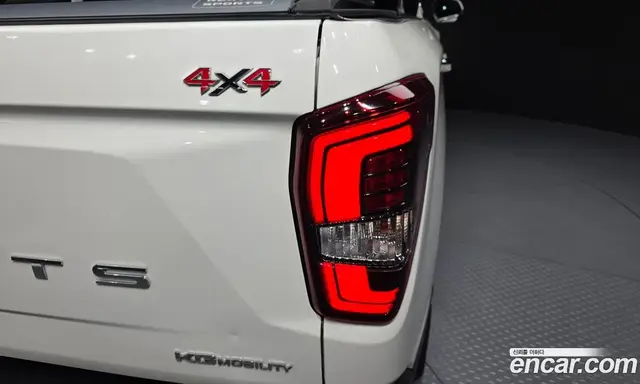 SsangYong Rexton 2023 2.2 автомат (гидро), миниатюра 9