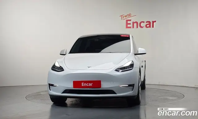 Tesla Model Y 2021 0.2 автомат (гидро), миниатюра 2 Tesla Model Y 2021 0.2 автомат (гидро), миниатюра 2