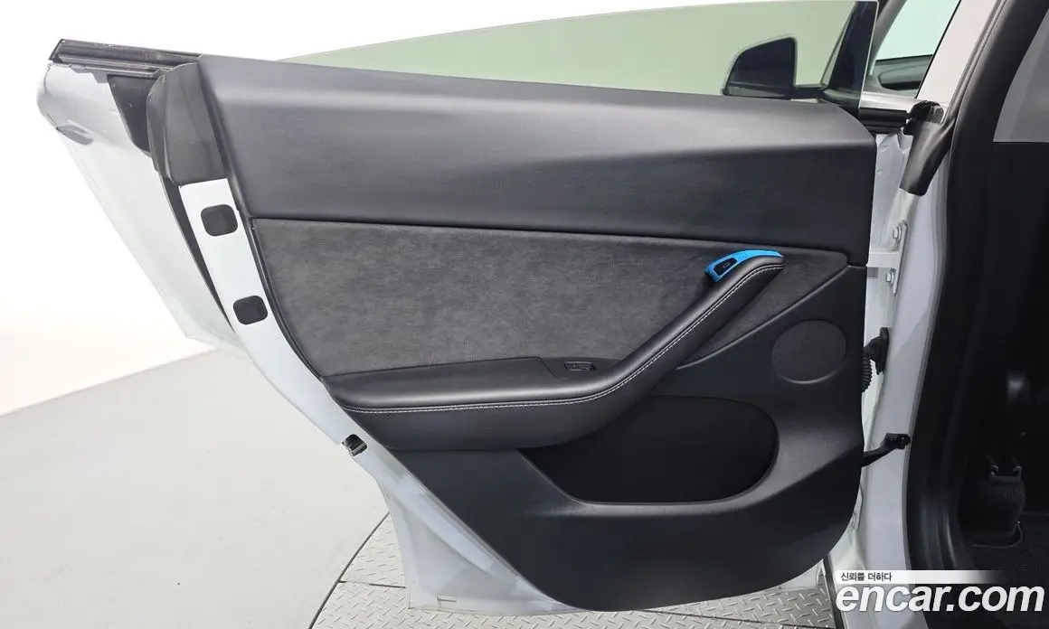 Tesla Model Y 2021 0.2 автомат (гидро), фото 14 Tesla Model Y 2021 0.2 автомат (гидро), фото 14
