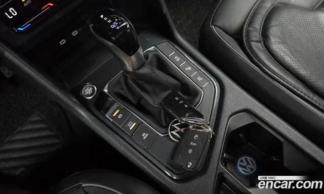 Volkswagen Tiguan 2022 2.0 автомат (гидро), миниатюра 12