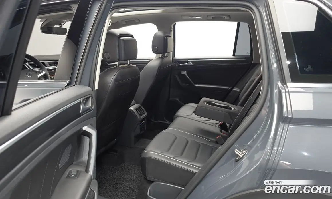 Volkswagen Tiguan 2022 2.0 автомат (гидро), фото 18