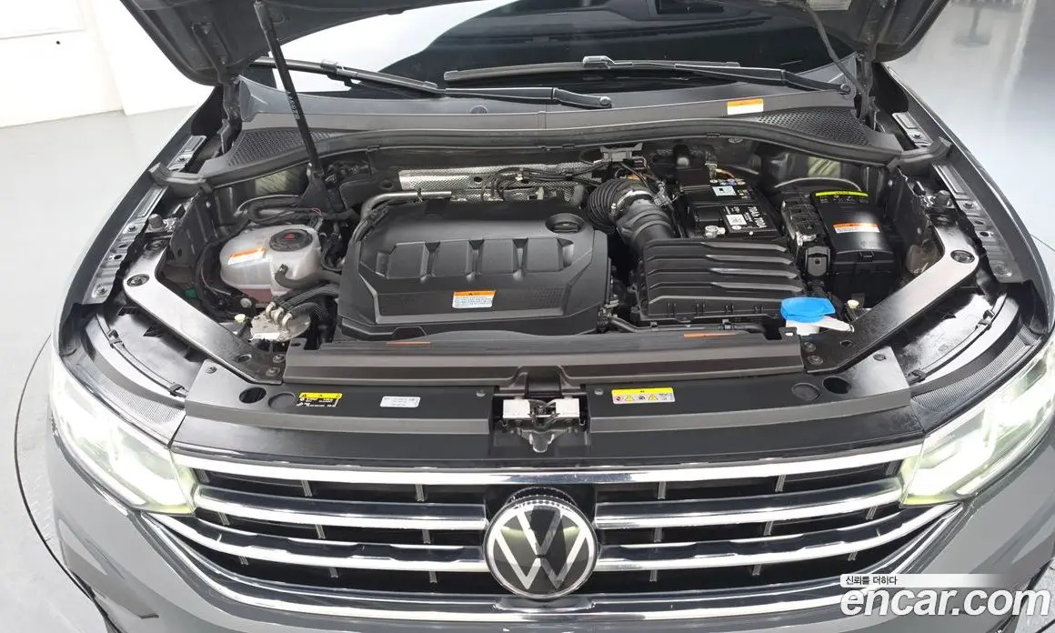 Volkswagen Tiguan 2022 2.0 автомат (гидро), фото 6