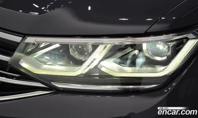 Volkswagen Tiguan 2022 2.0 автомат (гидро), миниатюра 8