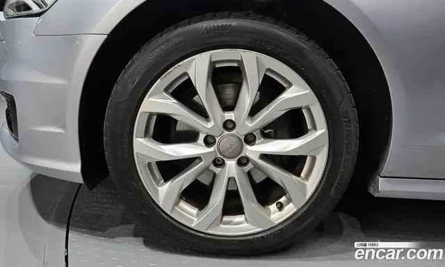 Audi A6 2016 2.0 автомат (гидро), миниатюра 5