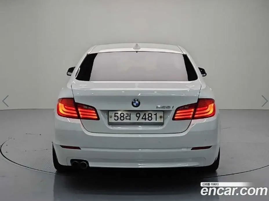 BMW 5 серия 2012 2.0 автомат (гидро), фото 3