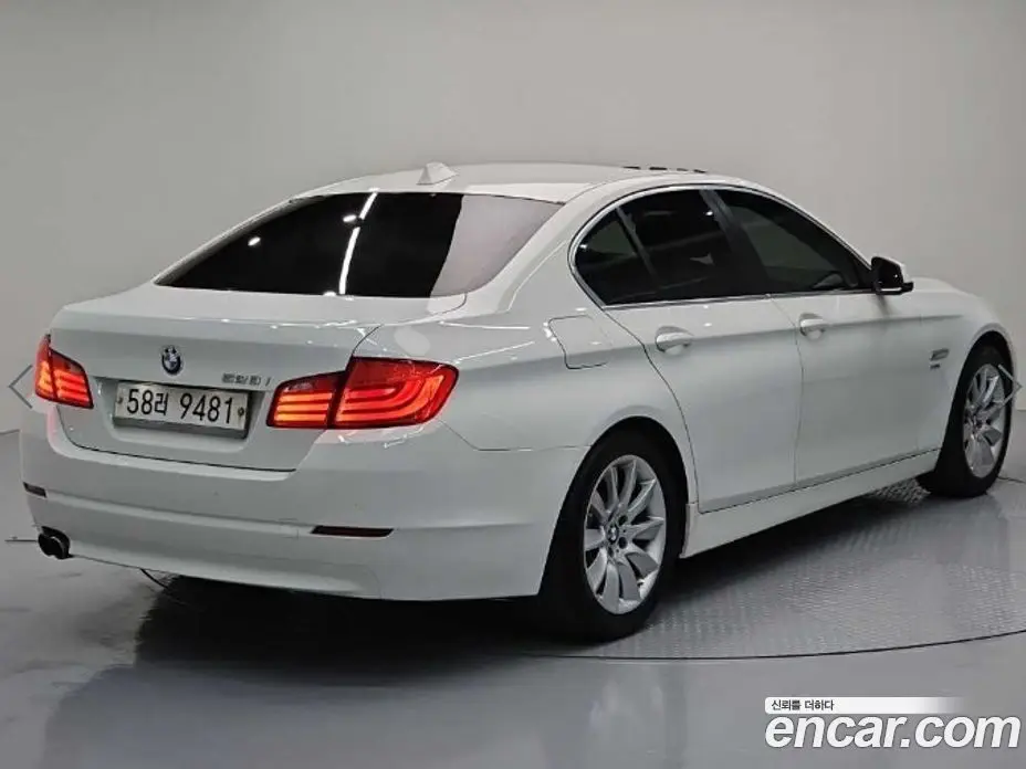BMW 5 серия 2012 2.0 автомат (гидро), фото 4