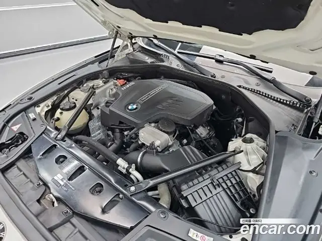 BMW 5 серия 2012 2.0 автомат (гидро), миниатюра 5