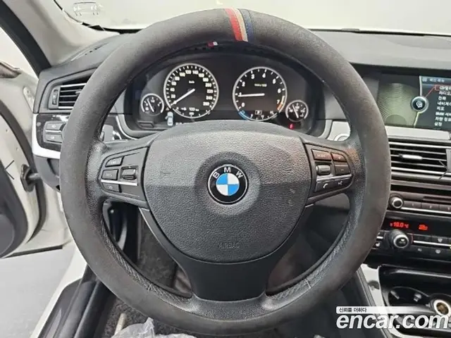 BMW 5 серия 2012 2.0 автомат (гидро), миниатюра 9