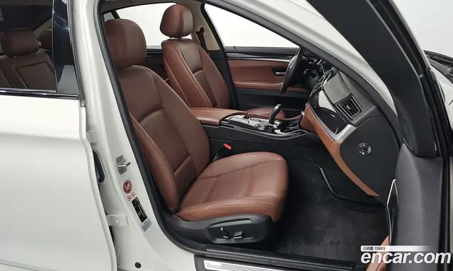 BMW 5 серия 2016 2.0 автомат (гидро), миниатюра 11