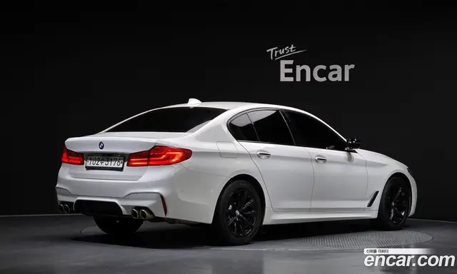 BMW 5 серия 2018 2.0 автомат (гидро), миниатюра 2