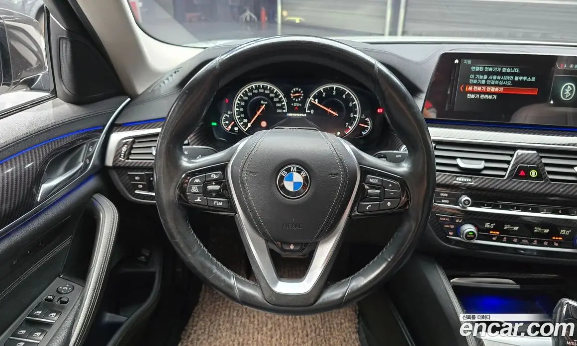 BMW 5 серия 2018 2.0 автомат (гидро), фото 13