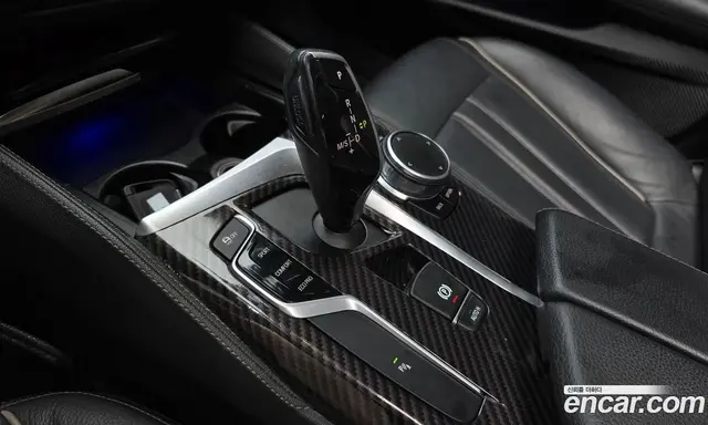 BMW 5 серия 2018 2.0 автомат (гидро), миниатюра 9