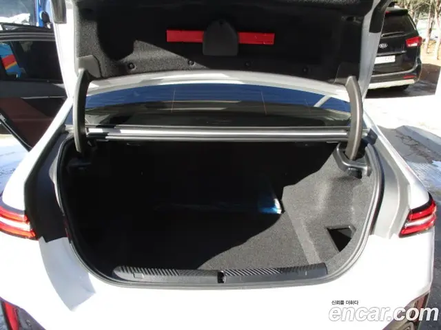 BMW 5 серия 2024 2.0 автомат (гидро), миниатюра 10 BMW 5 серия 2024 2.0 автомат (гидро), миниатюра 10