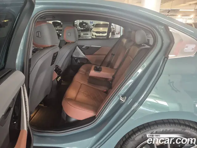 BMW 5 серия 2025 2.0 автомат (гидро), миниатюра 11