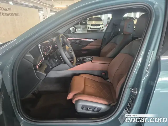 BMW 5 серия 2025 2.0 автомат (гидро), миниатюра 10