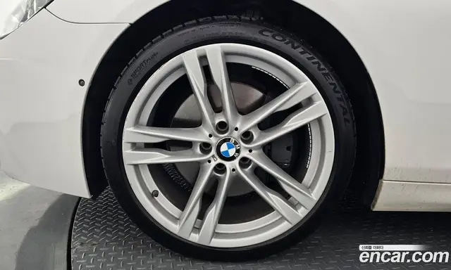 BMW 6 серия 2016 3.0 автомат (гидро), миниатюра 5 BMW 6 серия 2016 3.0 автомат (гидро), миниатюра 5