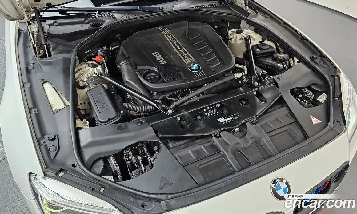 BMW 6 серия 2016 3.0 автомат (гидро), фото 6 BMW 6 серия 2016 3.0 автомат (гидро), фото 6