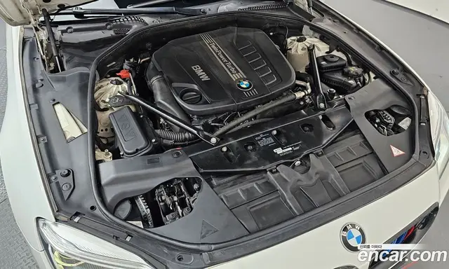 BMW 6 серия 2016 3.0 автомат (гидро), миниатюра 6 BMW 6 серия 2016 3.0 автомат (гидро), миниатюра 6