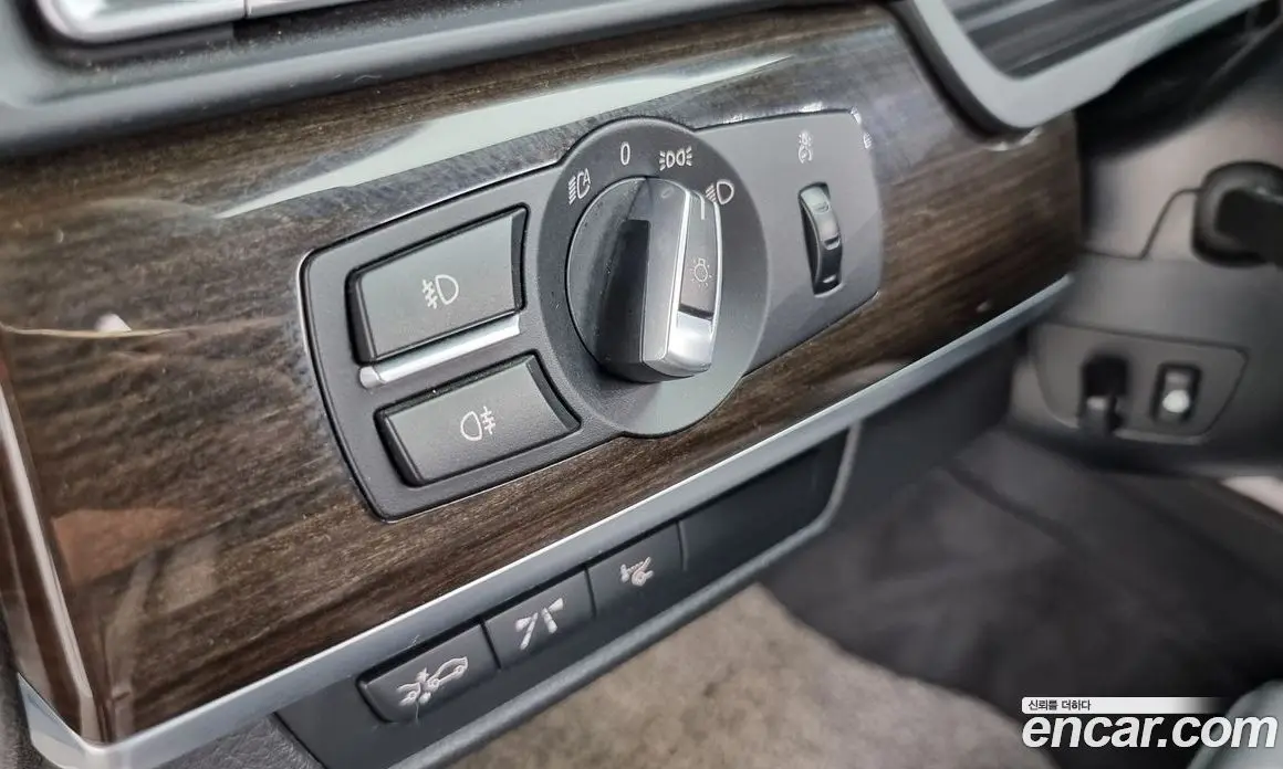 BMW 7 серия 2011 3.0 автомат (гидро), фото 14