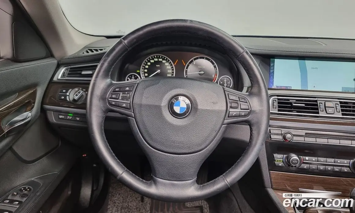 BMW 7 серия 2011 3.0 автомат (гидро), фото 15